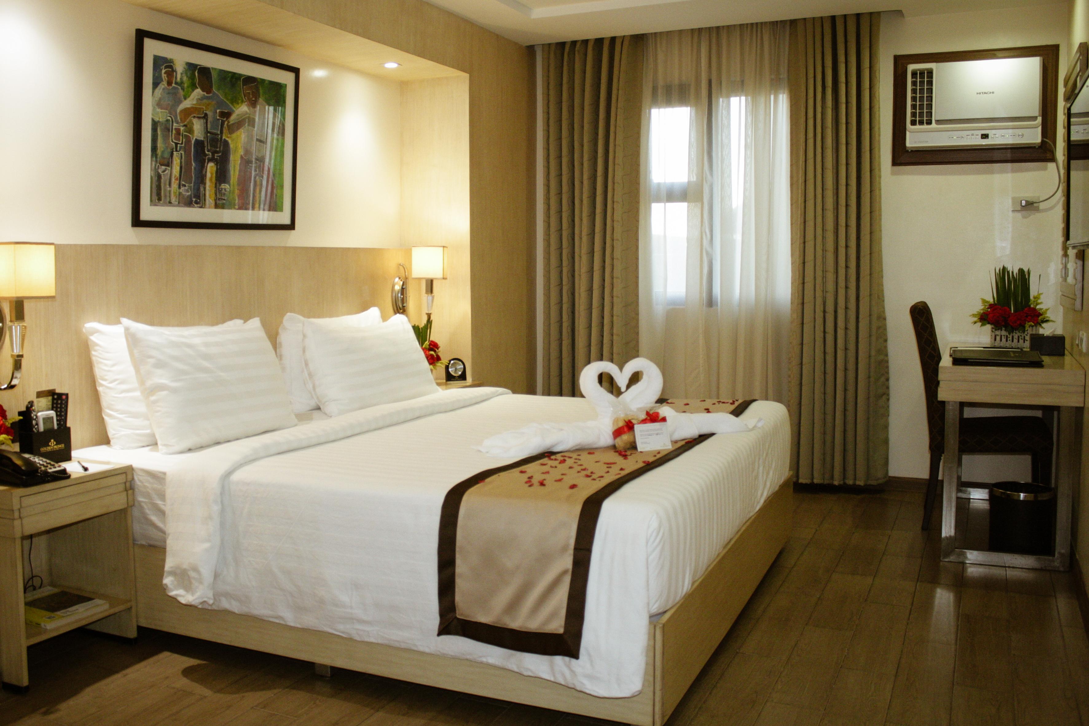 Golden Prince Hotel & Suites Себу Экстерьер фото